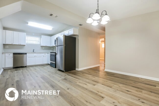 Photo - 739 Palmetto St