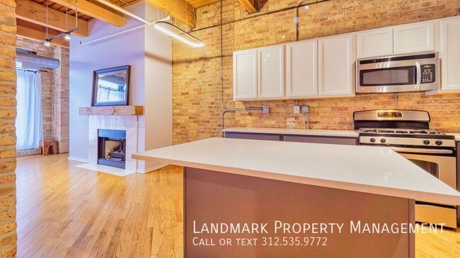 Photo - 375 W Erie St Unit 403