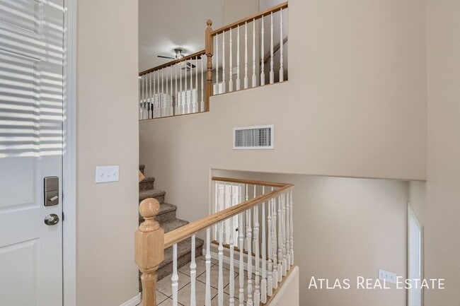 Photo - 9538 Summer Furnace St