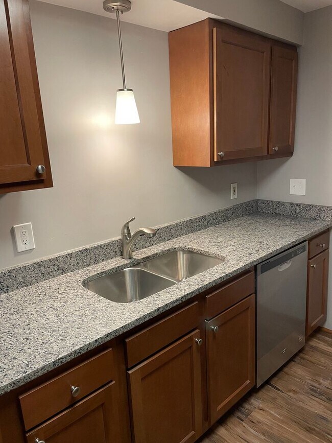 Photo - 41-43 Center Ave - (26174) Unit 41 Center 1st Fl