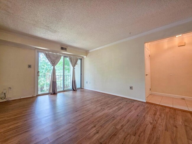 Photo - 7758 New Providence Dr