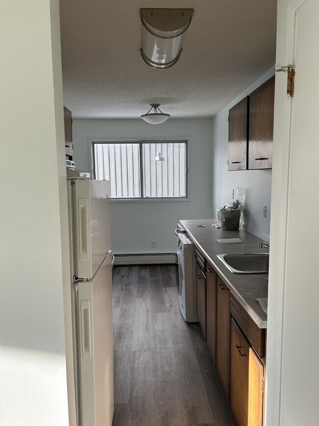 Photo - 3607 118 Ave NW Unit 203