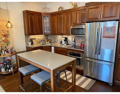 371 Commonwealth Ave Unit 403