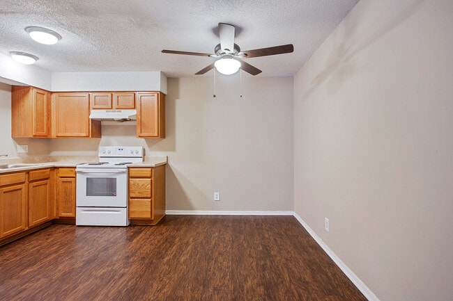 Brentwood Park Apartments