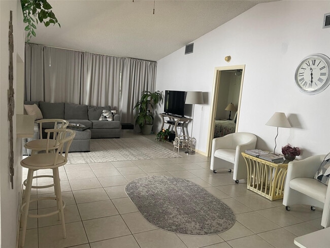 Photo - 5675 Northpointe Ln