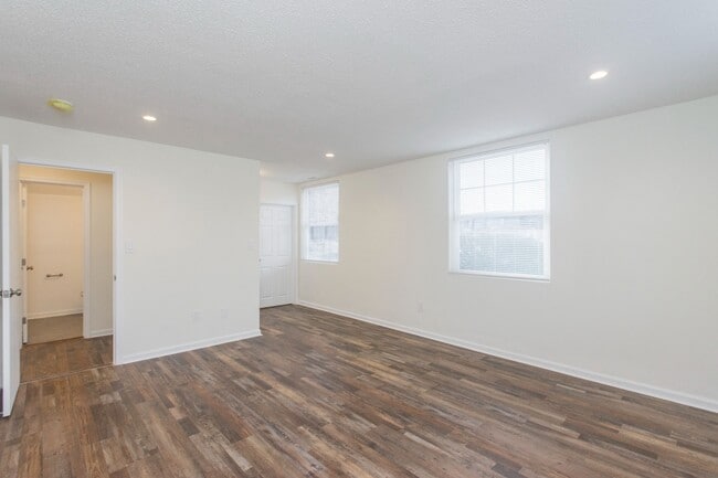 Building Photo - 2152 Melson Rd Unit A2