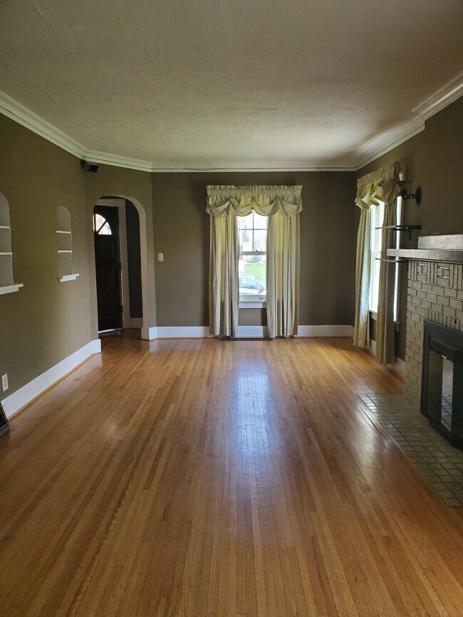 Photo - 1531 W Harrison St