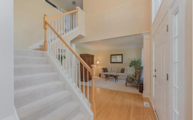 Photo - Beautiful large 4 bedroom Home