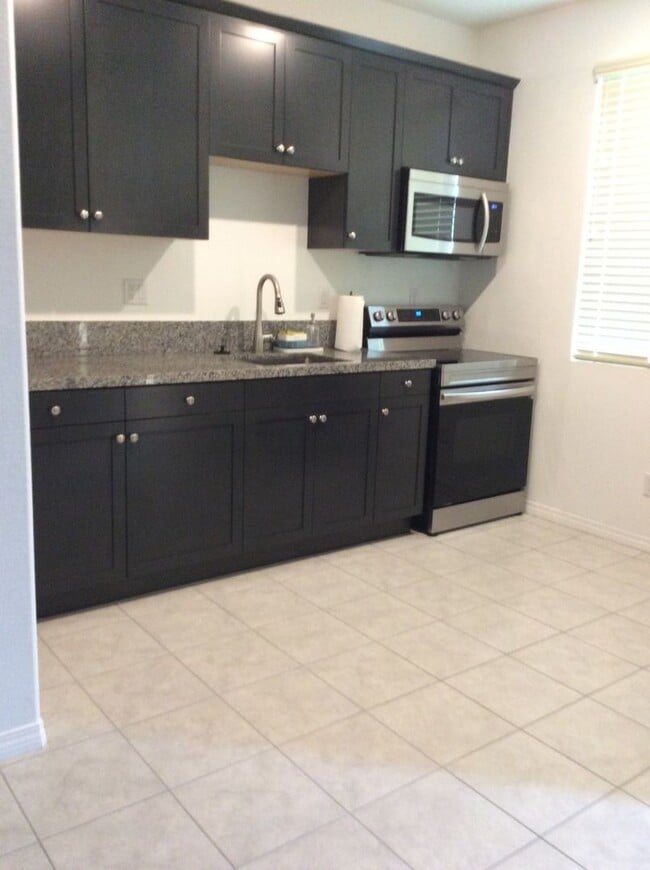 Photo - 26389 Valencia Wy Unit 26389 Valencia Way #2