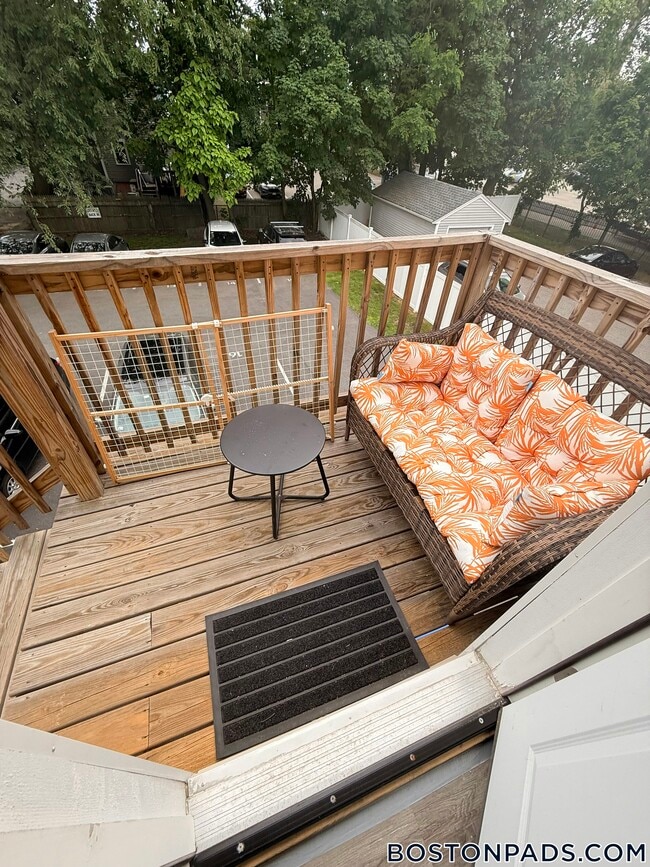 Photo - 23 Maple St Unit 2F