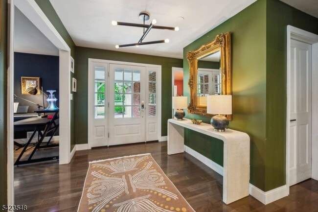 Photo - 678 Springfield Ave