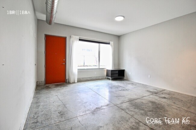 Photo - 2903 Gillham Rd Unit 103