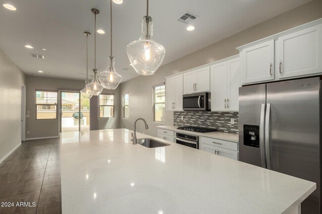 Photo - 2082 E Lantana Dr