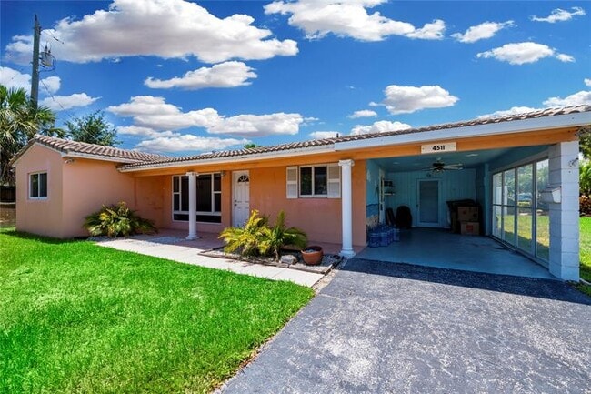 Photo - 4511 Sea Grape Dr Casa