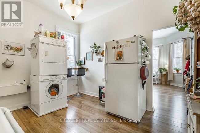 Photo - 265 Barrie Rd Unit 3