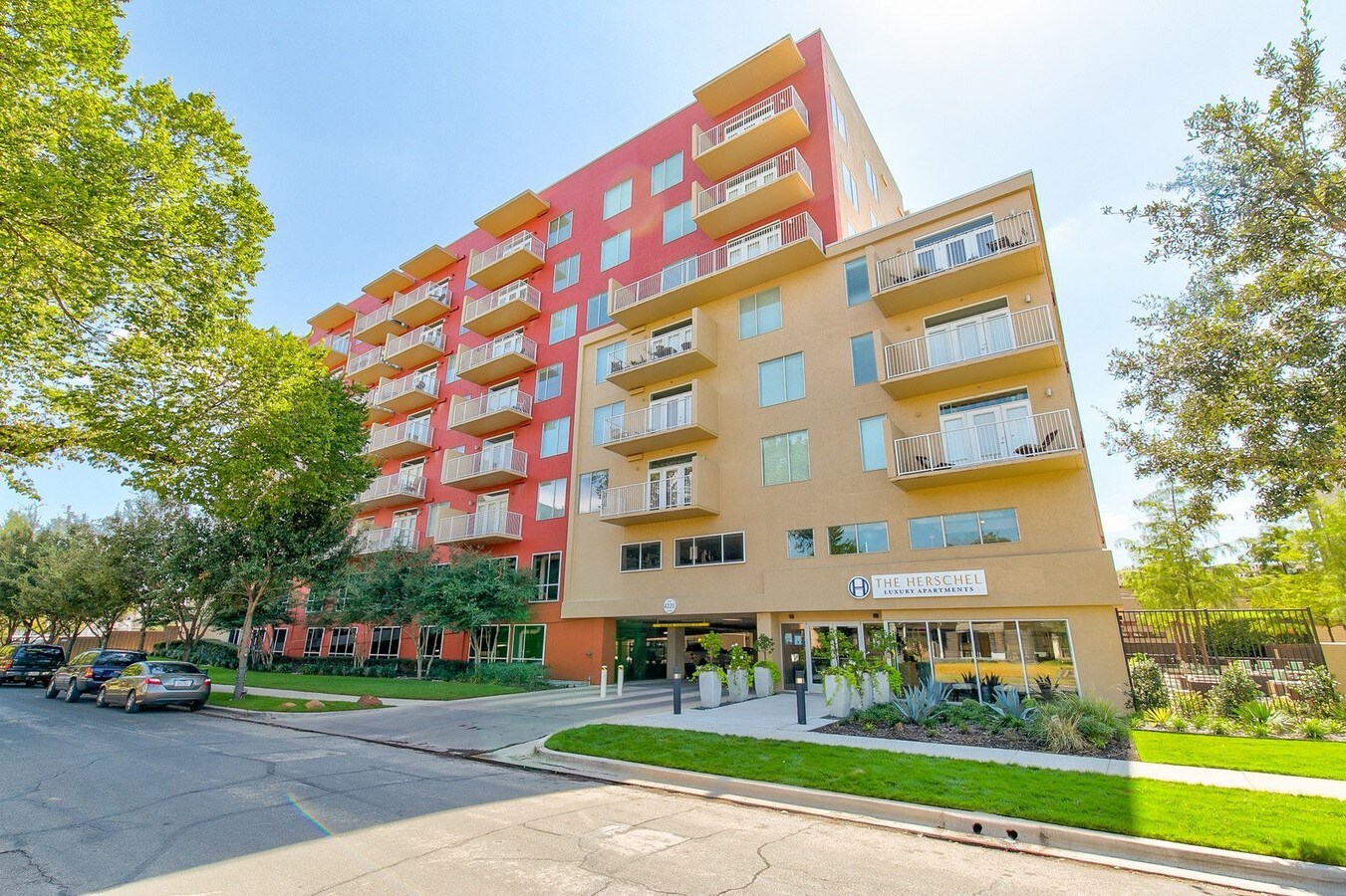 The Herschel Apartments For Rent In Dallas Tx Forrent Com