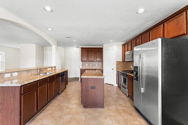Photo - 12574 Chiswick Rd