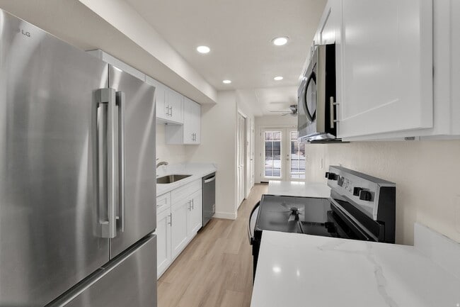 Photo - 7873 S Chadbourne Dr Unit B