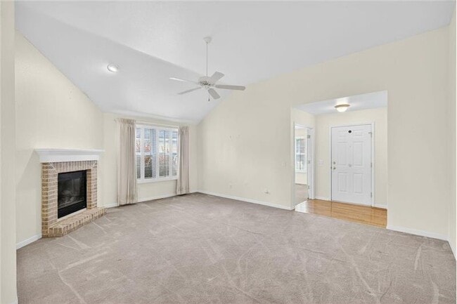 Photo - 4522 Heathercove Pl