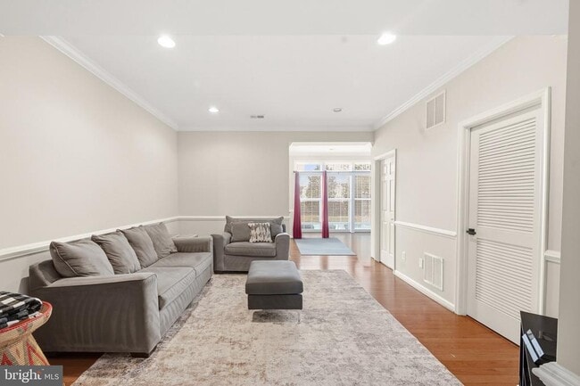 Photo - 15098 Danehurst Cir