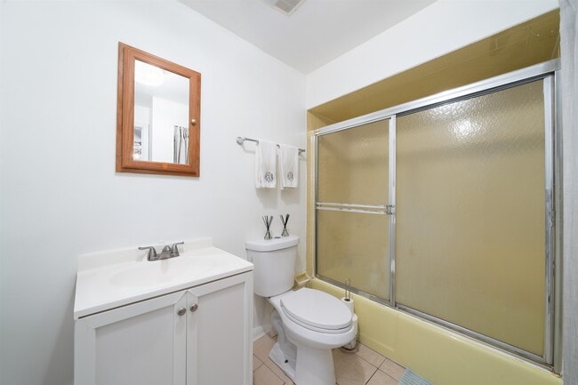 Photo - 364 1st St Unit 1