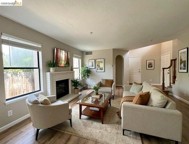 Photo - 20647 Maria Ct