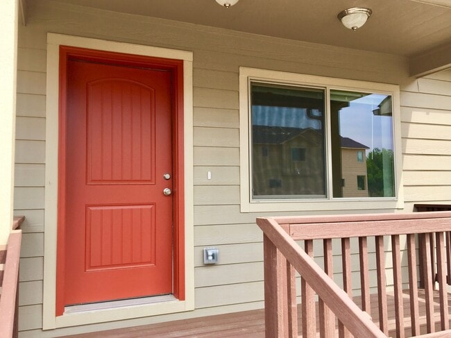 Photo - 2 Bedroom 2.5 bathroom Townhouse in Greeley