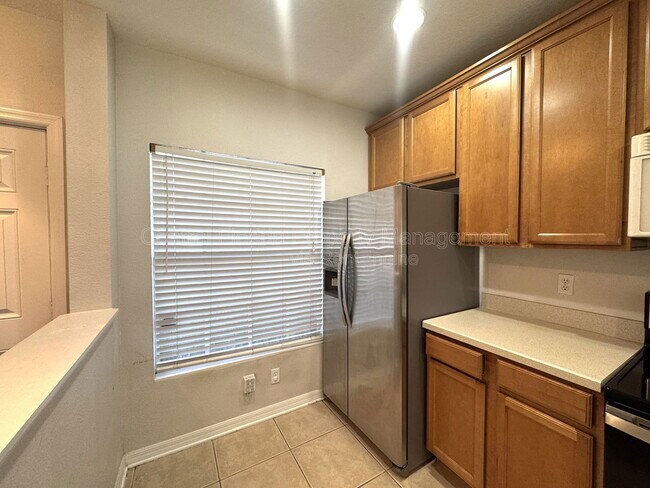 Photo - 10340 Manderley Way