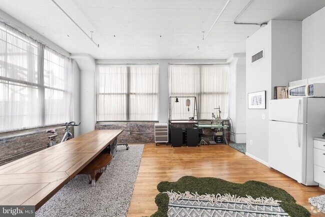 Building Photo - 314-22 N 12th St Unit 301 Rental