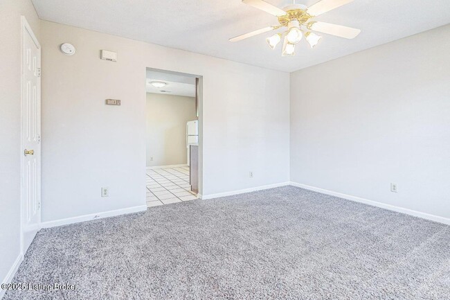 Photo - 4240 Grantline View Ct Apartment