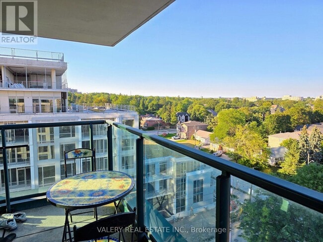 Photo - 18 Harding Blvd Unit 907