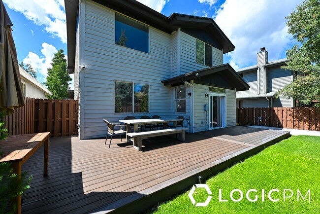 Photo - 1034 Lincoln Ln