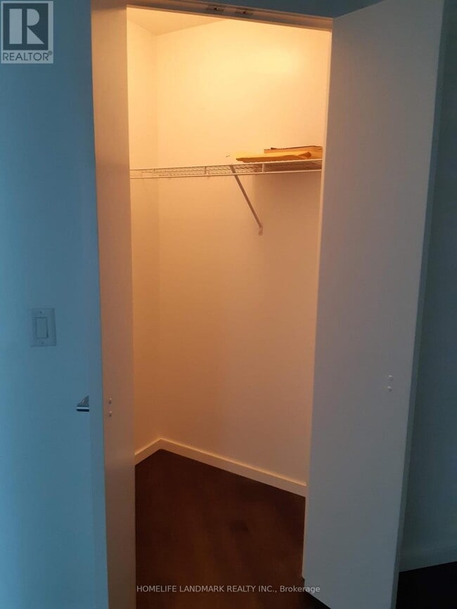 Photo - 8 York St Unit 2204