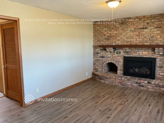 Photo - 2713 W 71st 1/2 St