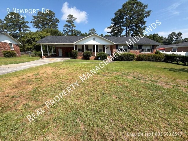 Building Photo - 9 Newport Dr