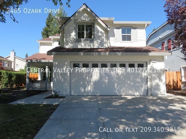 Building Photo - 2465 Ozark Dr