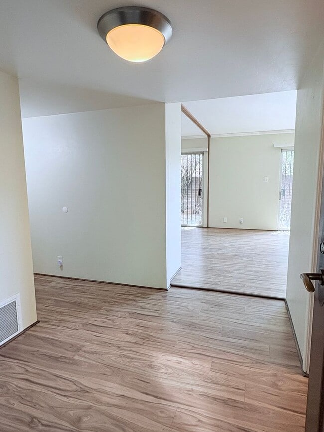 Photo - Lovely 2 Bedroom and 2 Bathroom Condo w/ D... Unit 124