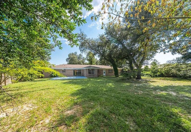 Photo - 7541 Coleridge Rd
