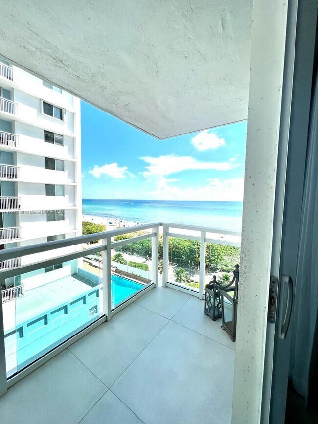 Photo - 6917 Collins Ave Unit 704