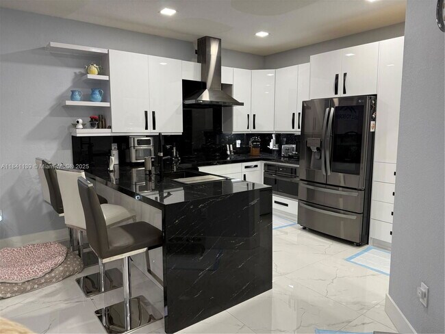 Photo - 11300 SW 236 Ln