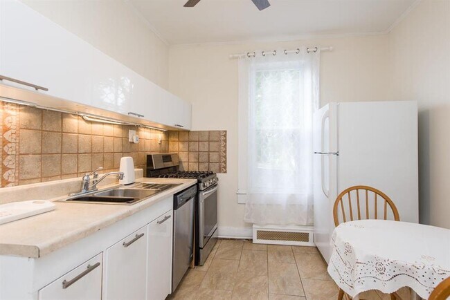 Photo - 10 Abbett St Unidad 2