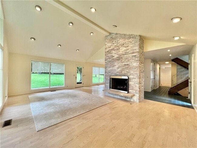 Photo - 112 Pheasant Dr