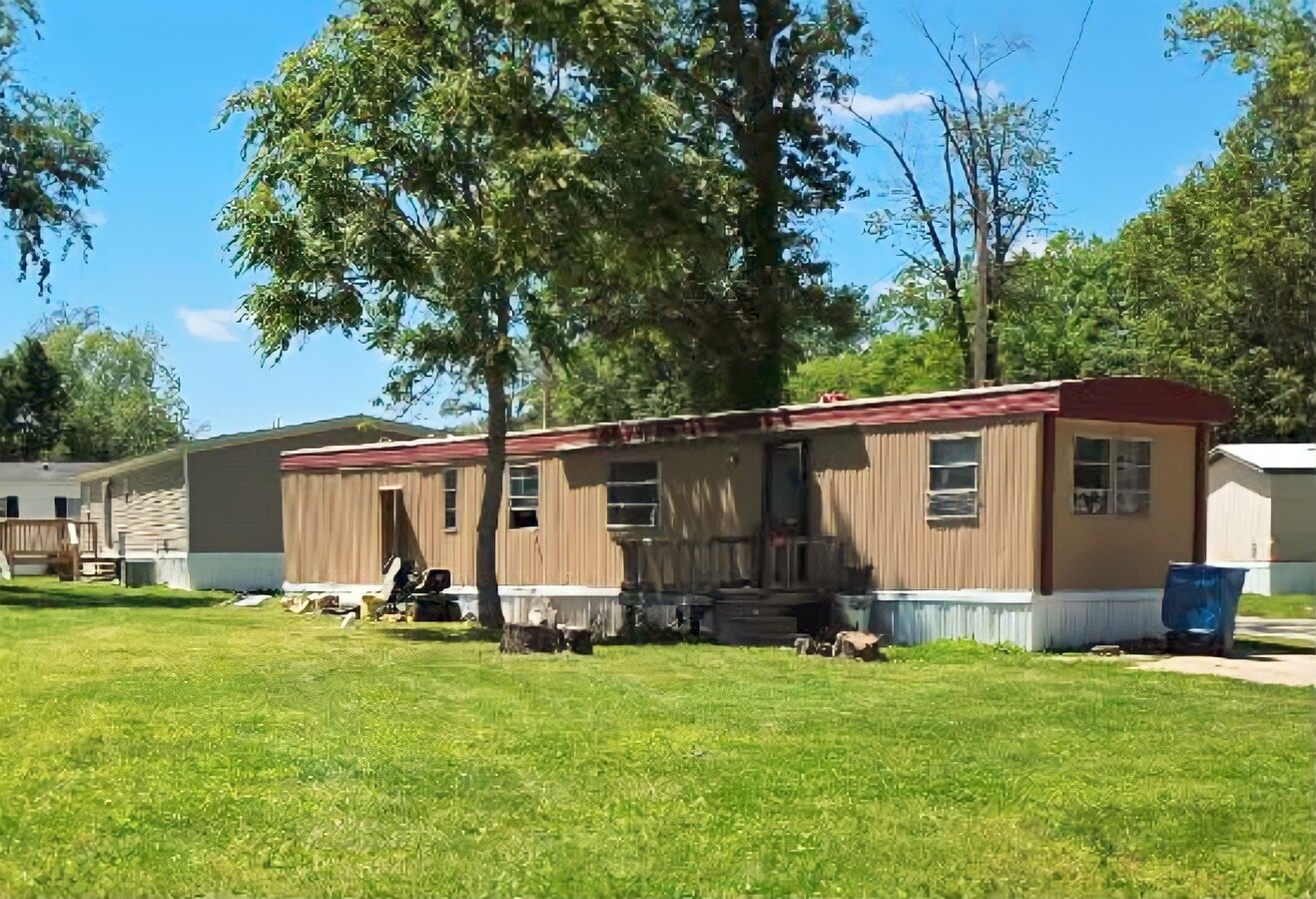 Photo - 81 Deerwood Park