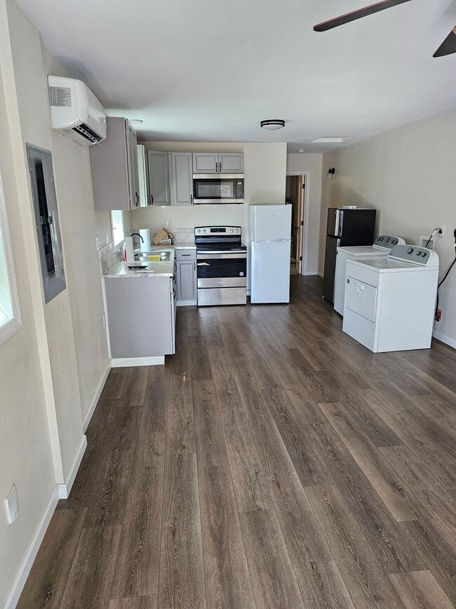 Photo - Cozy 1 bedroom,  1 bath $775