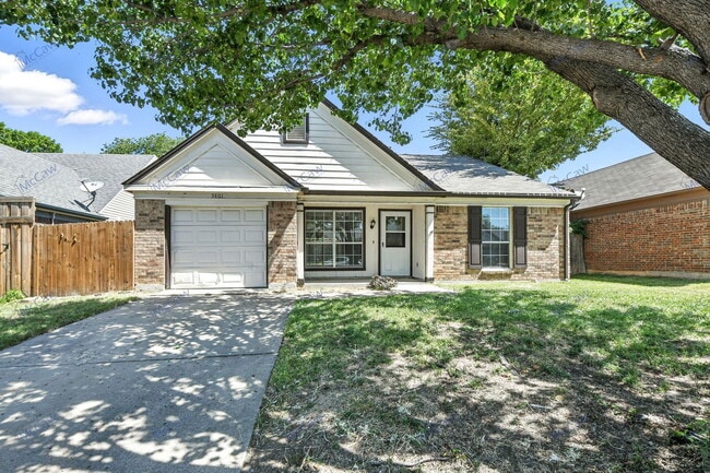 Building Photo - 3801 Huckleberry Dr Rental