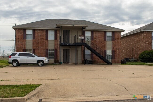 Building Photo - 5710 Greengate Dr Rental