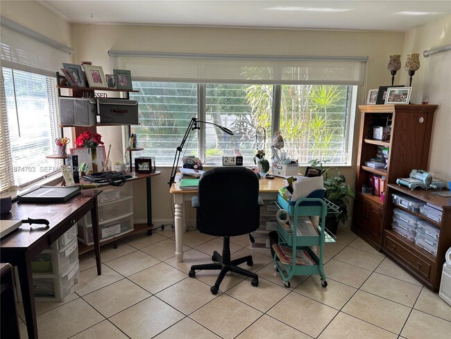 Photo - 1428 Hayes St