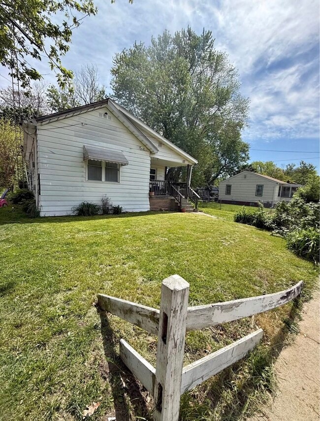 Building Photo - 1522 Cronk Ave