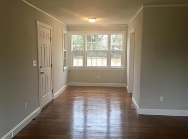 Photo - 114 Woodland Dr