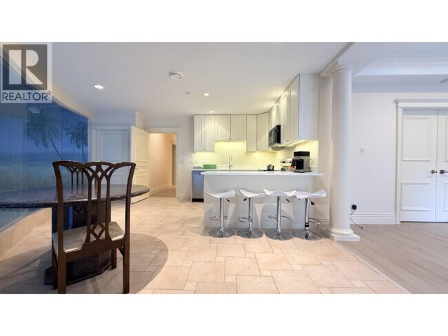 Photo - 4788 Selkirk St